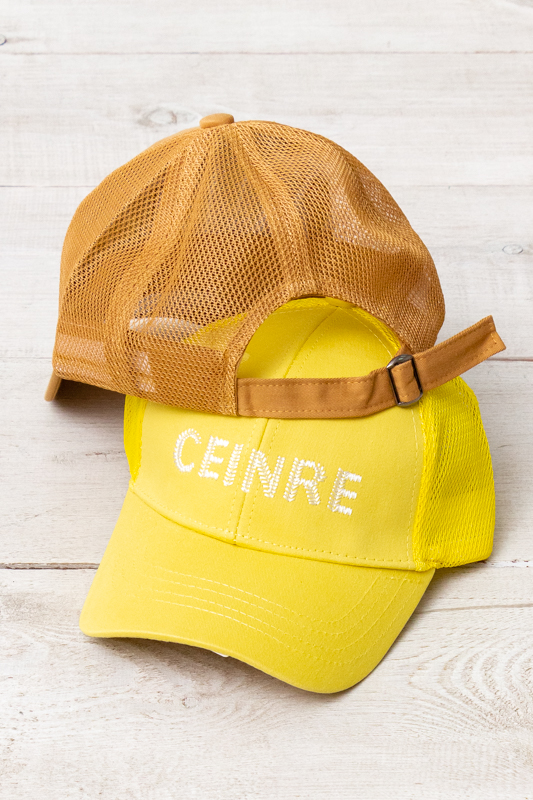 Кепка для дівчинки